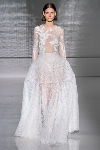 Look 26